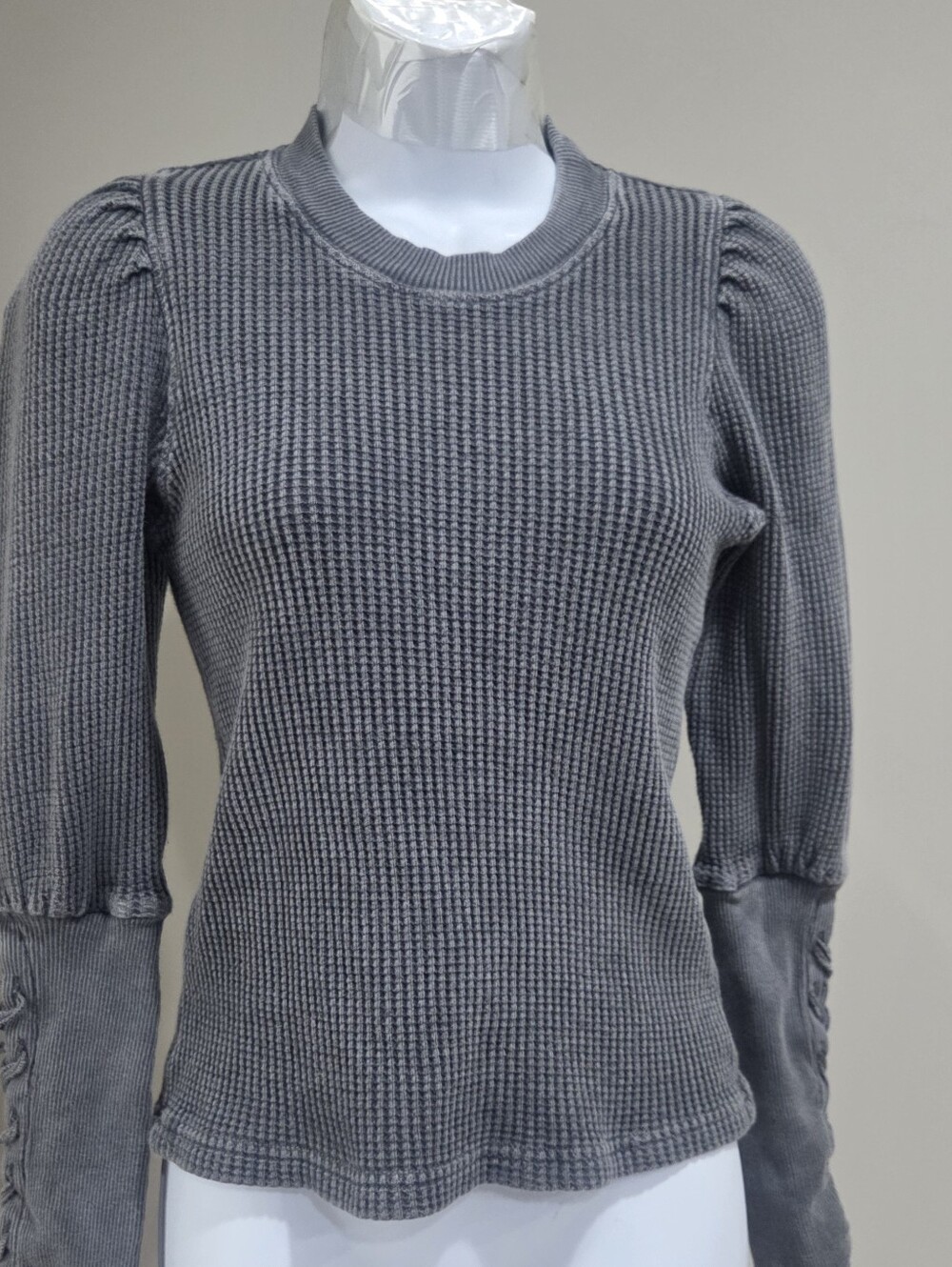 Free People Waffle Knit Puff Sleeve Sweater - Gray Sz.XS(no Size Tag)